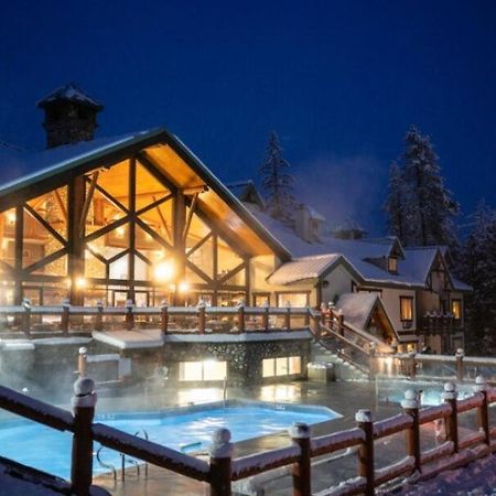 Lizard Creek Lodge Fernie Exterior foto