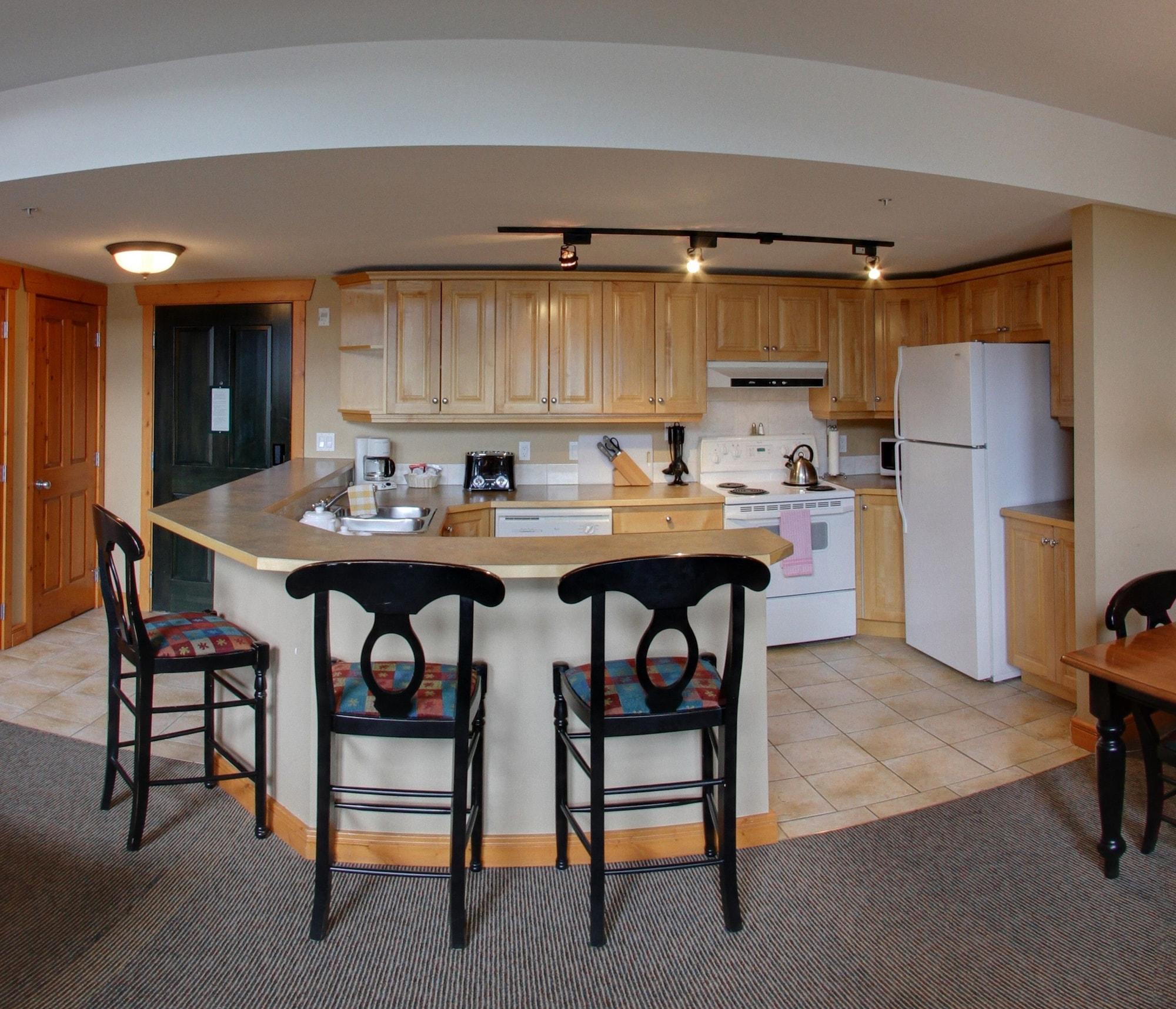 Lizard Creek Lodge Fernie Exterior foto
