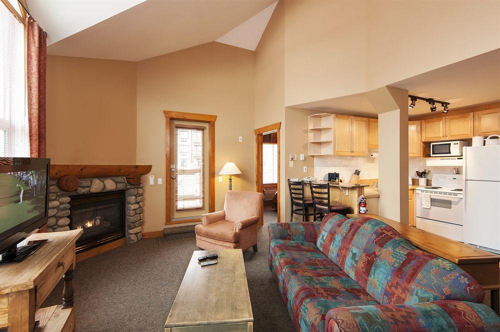 Lizard Creek Lodge Fernie Exterior foto