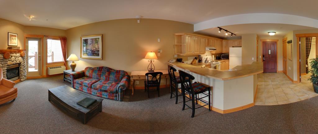 Lizard Creek Lodge Fernie Exterior foto