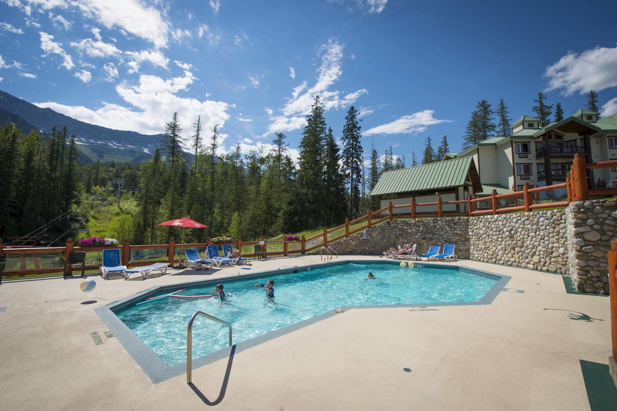 Lizard Creek Lodge Fernie Exterior foto