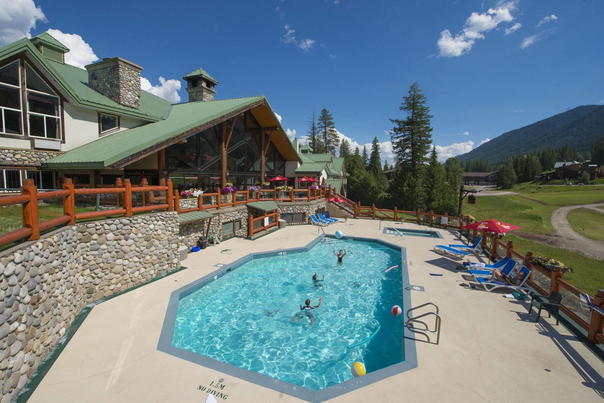 Lizard Creek Lodge Fernie Exterior foto