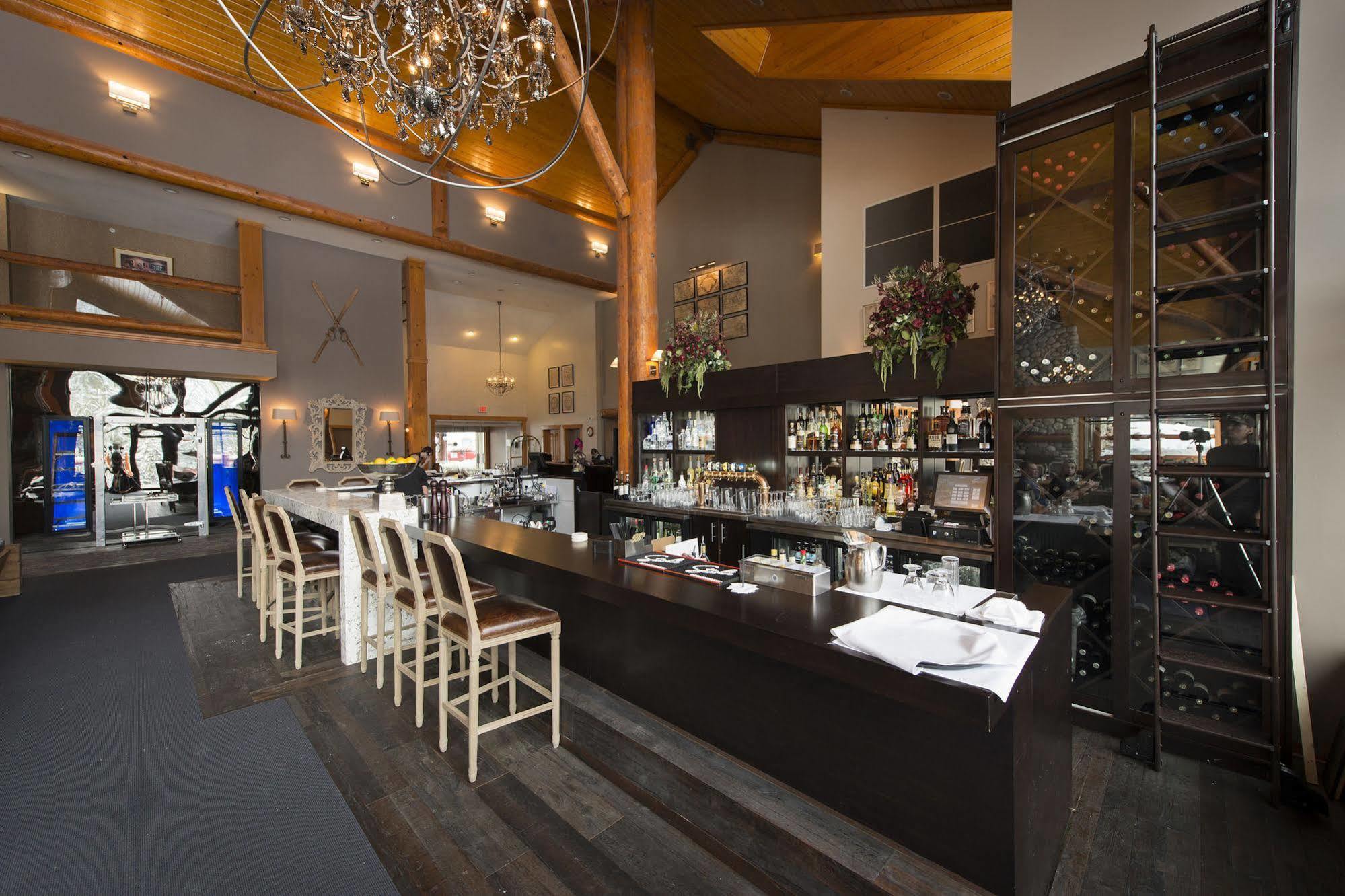 Lizard Creek Lodge Fernie Exterior foto