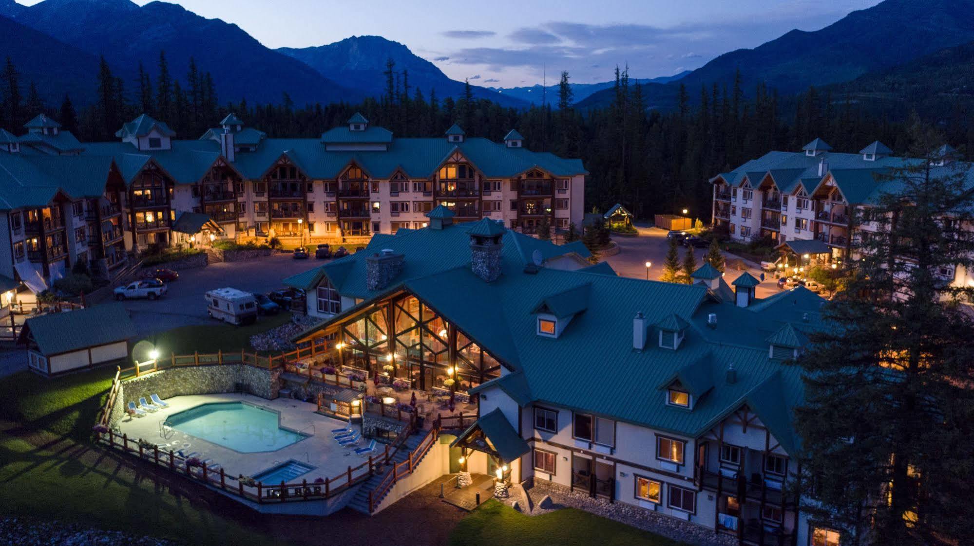 Lizard Creek Lodge Fernie Exterior foto